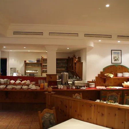 Hotel Neuwirt