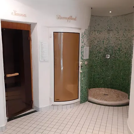 Hotel Neuwirt 3*