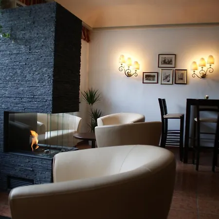 Neuwirt Hotel