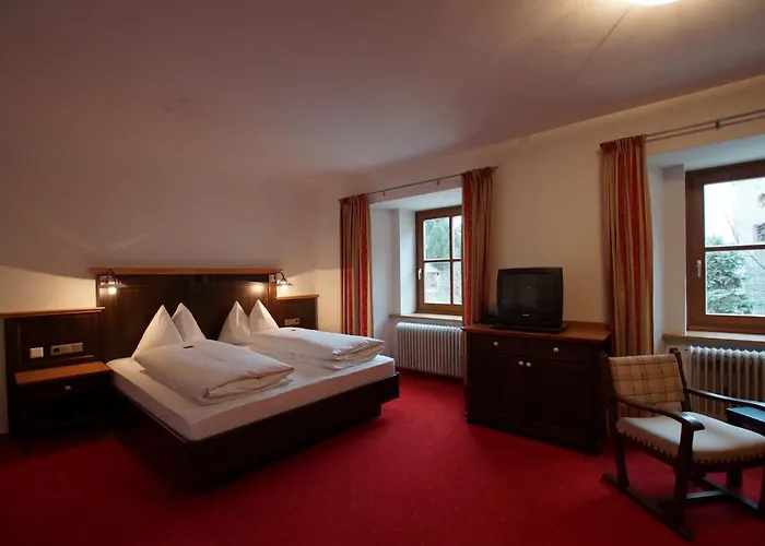 Hotel Neuwirt 3*